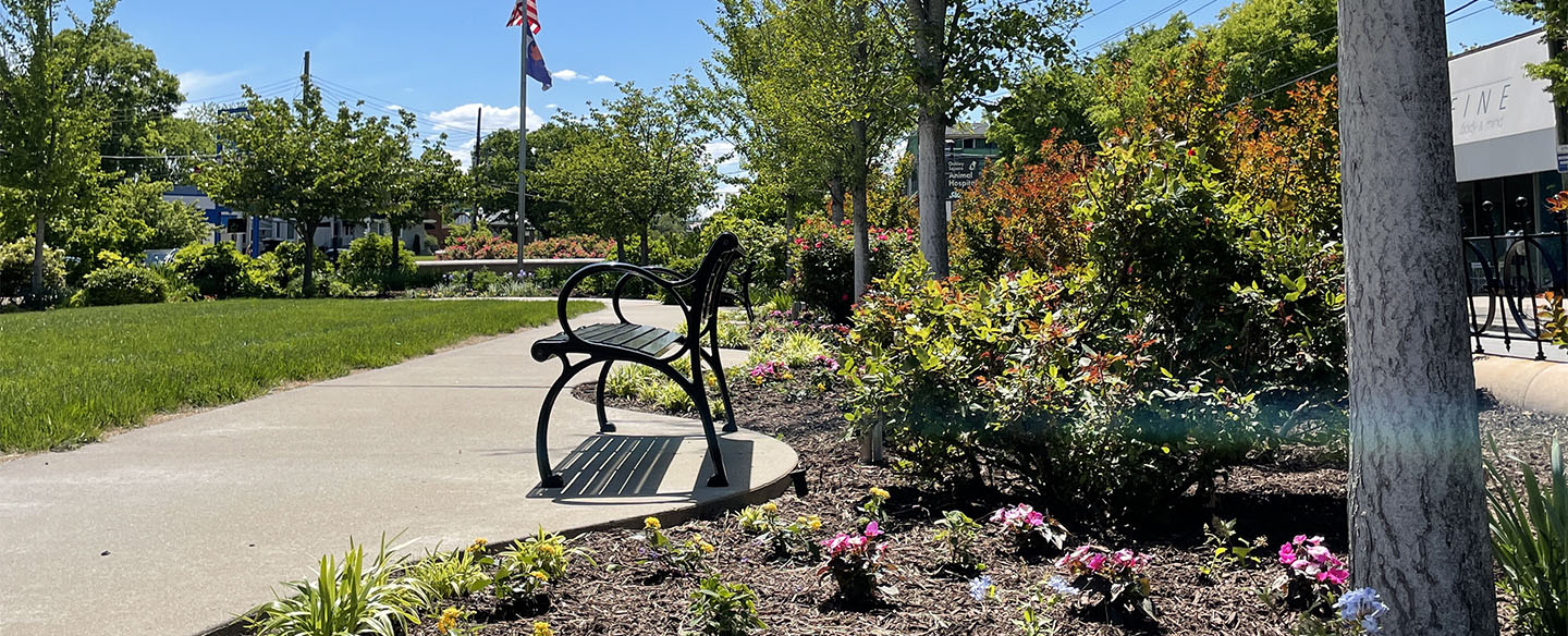 Geier Esplanade Benches