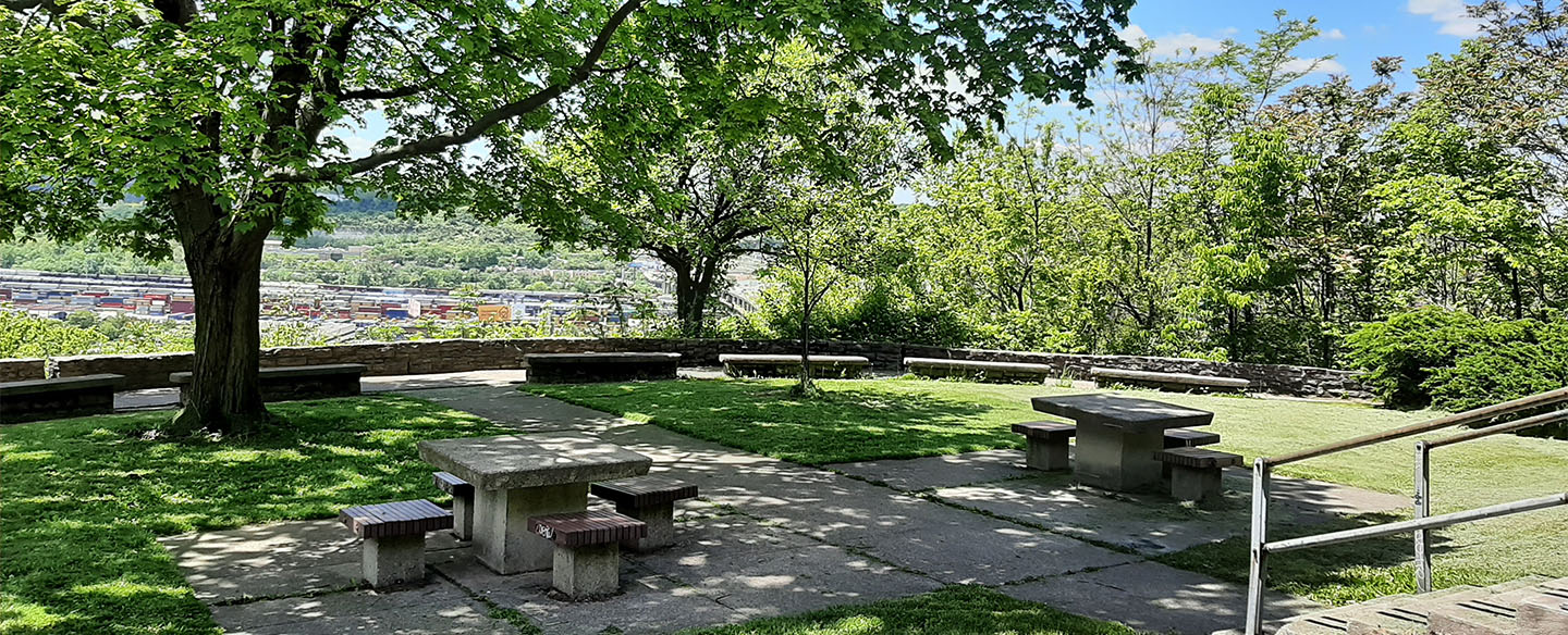 Sitting Area At Fairview Park With Overlook